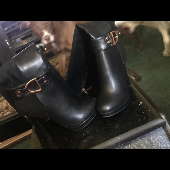 Knee High Heel boots - Picture 4 of 5